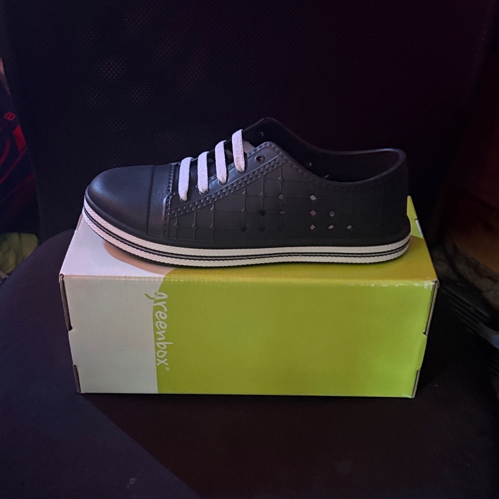 Women's Black Flats